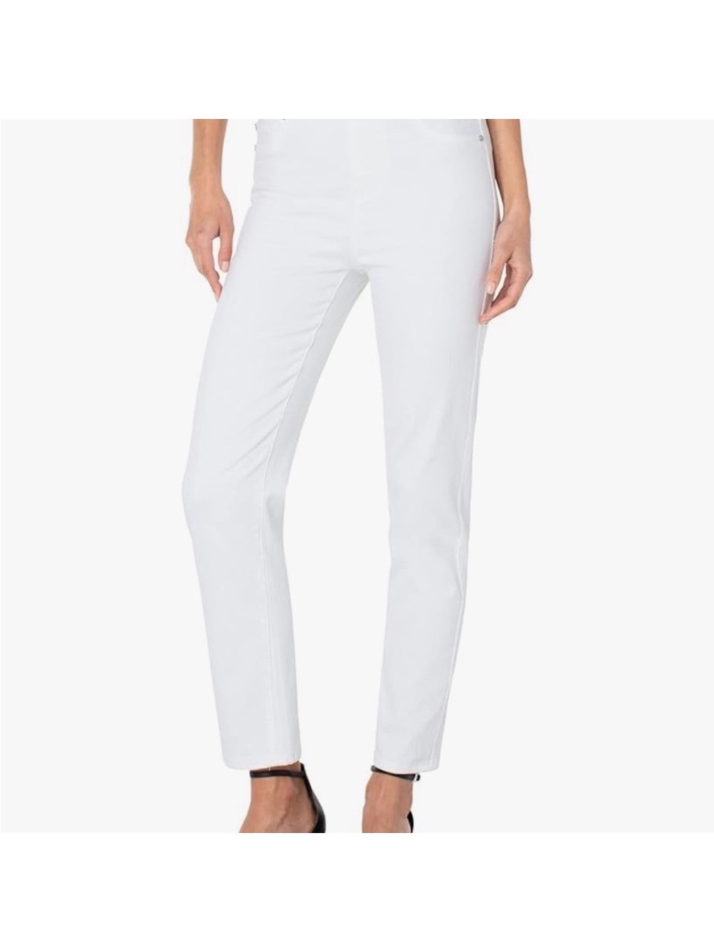 Liverpool “Chloe” Crop Skinny Bright White pull on jeans Size 16/33 NWT.